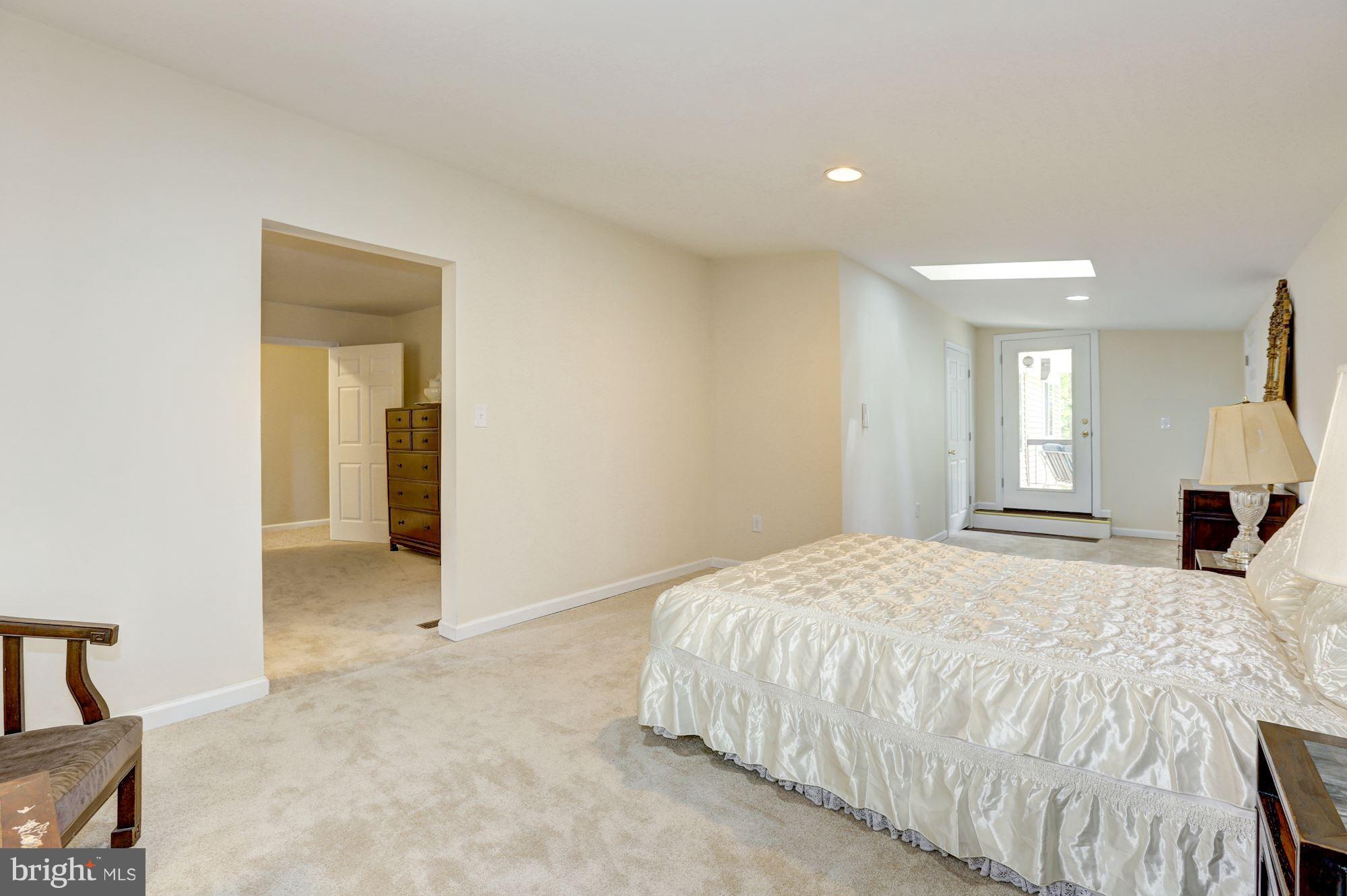 10600 Vantage Court Potomac, MD 20854 - Photo 18 of 30 Bedroom (Master #1)