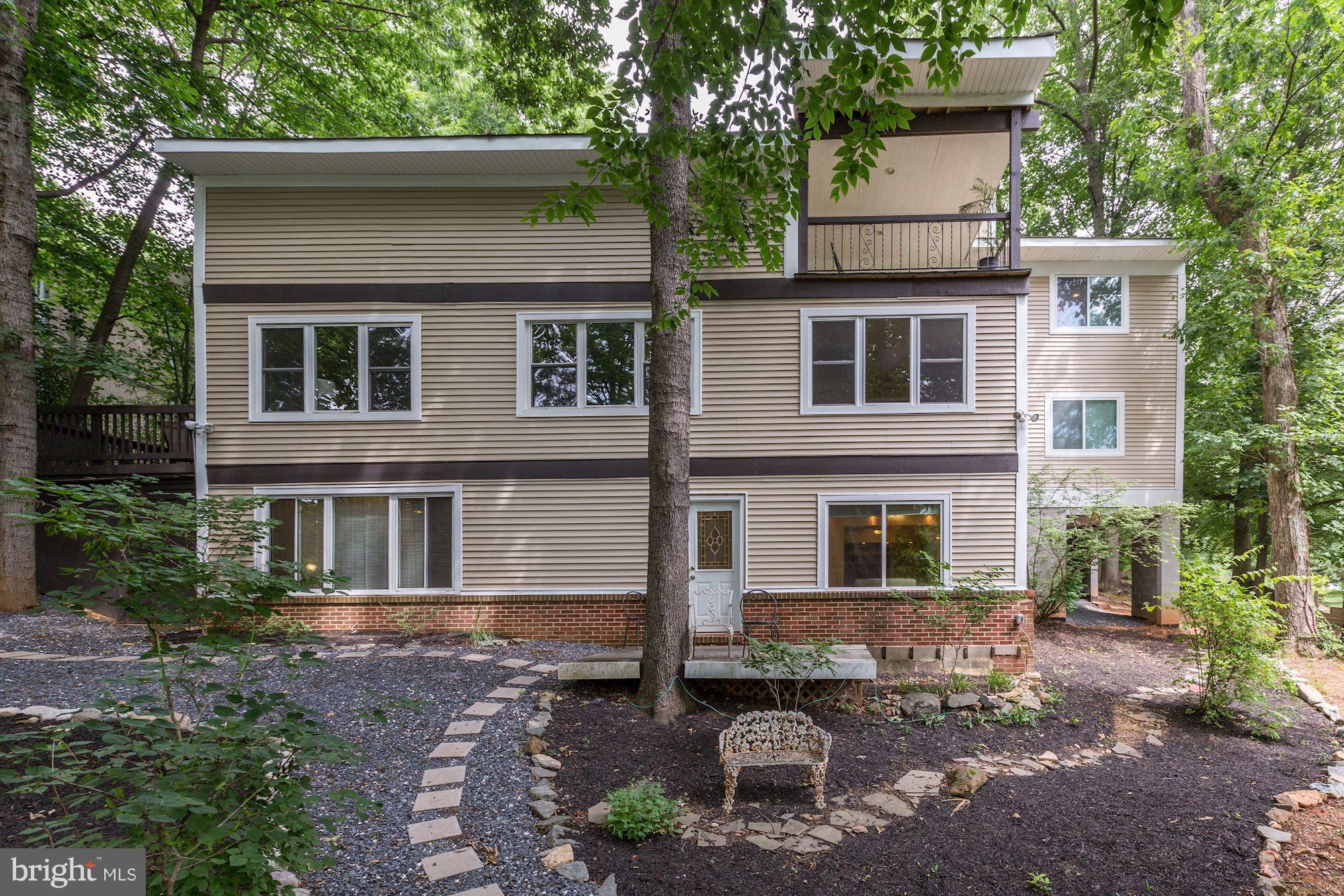 10600 Vantage Court Potomac, MD 20854 - Photo 30 of 30 Exterior (Rear)