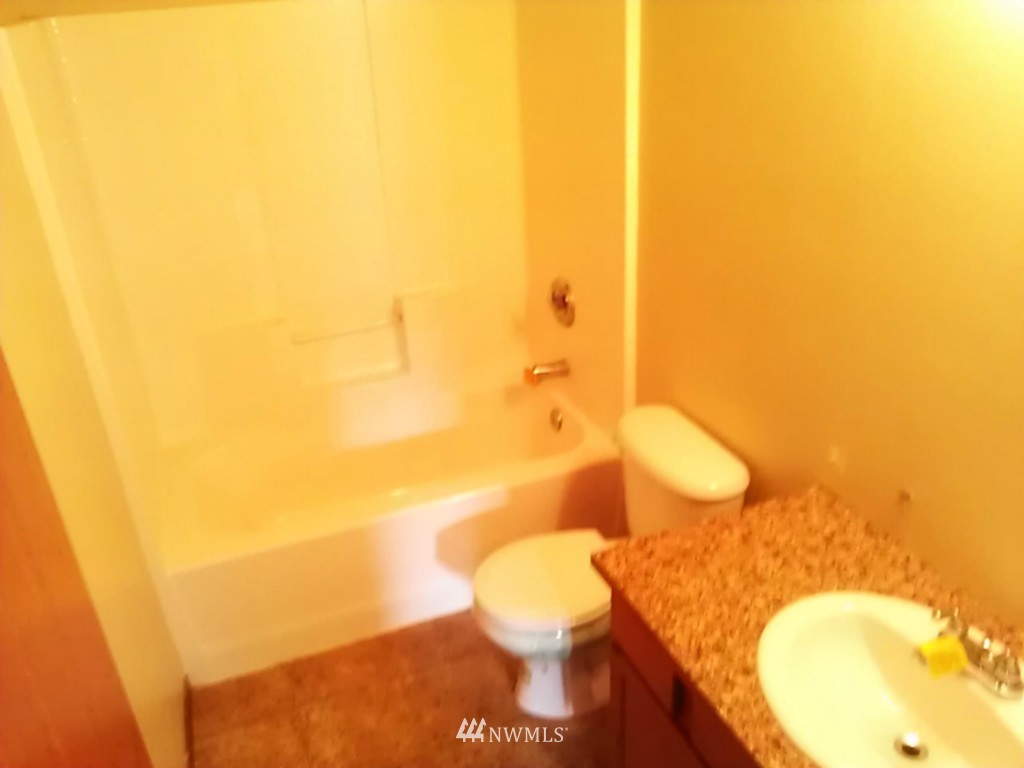 1754 Southwest Cook Road Port Orchard, WA 98367 - Photo 10 of 13 Gallery Image 10