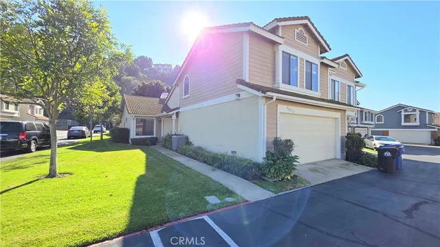 $3,400 | 2007 Silver Hawk Drive, Unit 2, Diamond Bar, CA 91765