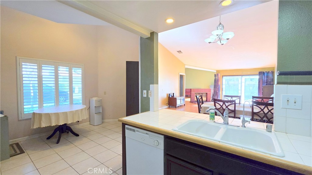 2007 Silver Hawk Drive, Unit 2 Diamond Bar, CA 91765 - Photo 8 of 27