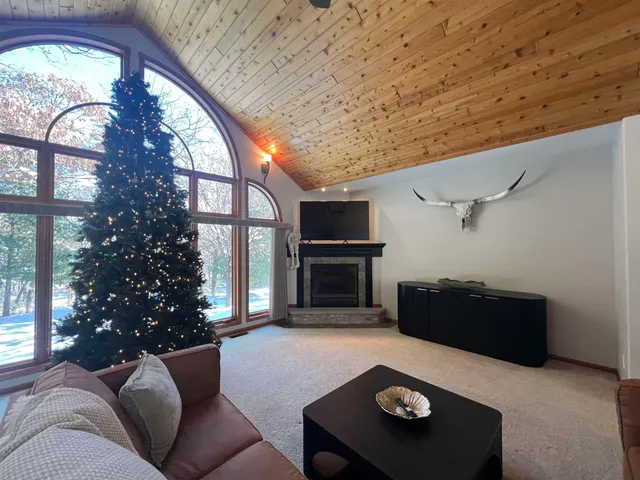 $699,900 | N6921 Sandstone Drive, Mauston, WI 53948