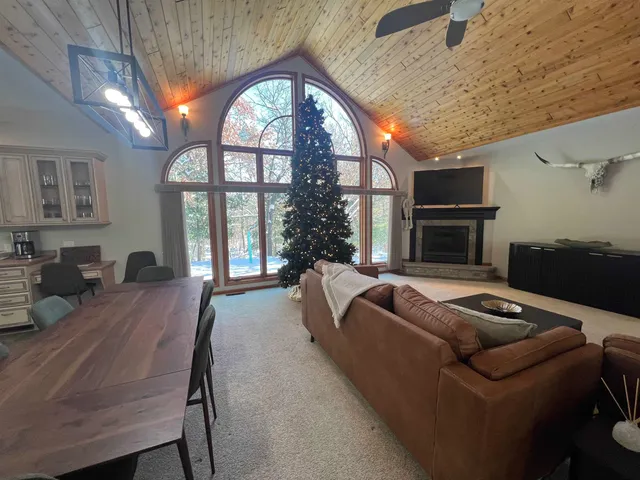 $699,900 | N6921 Sandstone Drive, Mauston, WI 53948