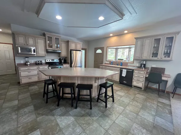 $699,900 | N6921 Sandstone Drive, Mauston, WI 53948