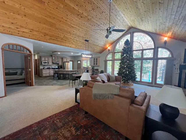 $699,900 | N6921 Sandstone Drive, Mauston, WI 53948