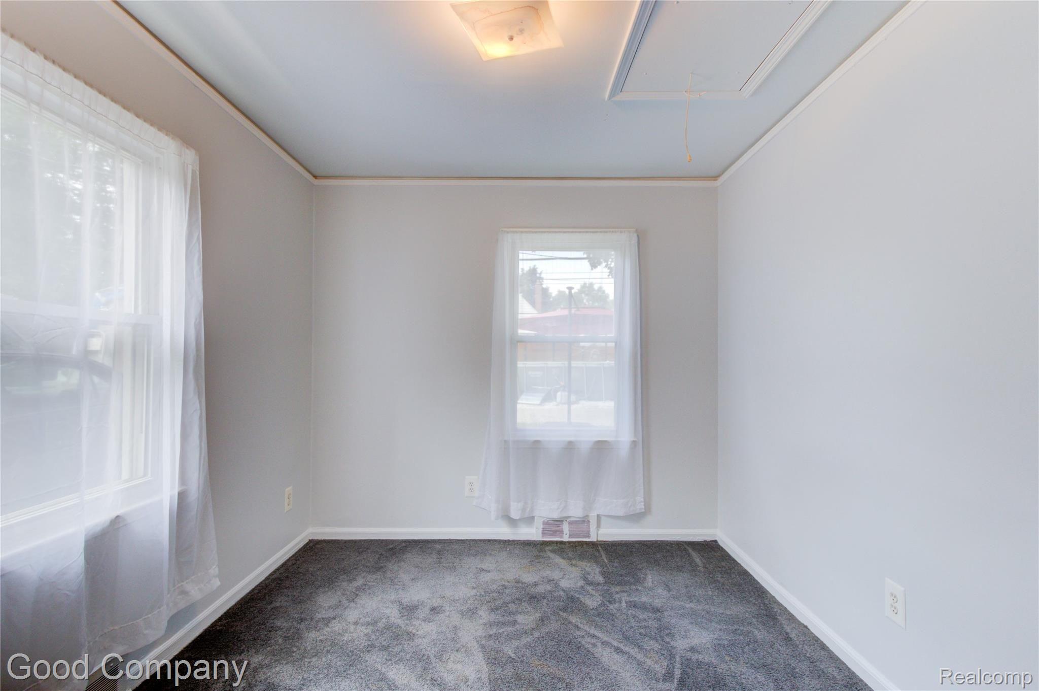 217 Stratford Road Ferndale, MI 48220 - Photo 27 of 43 217 Stratford Rd.-24