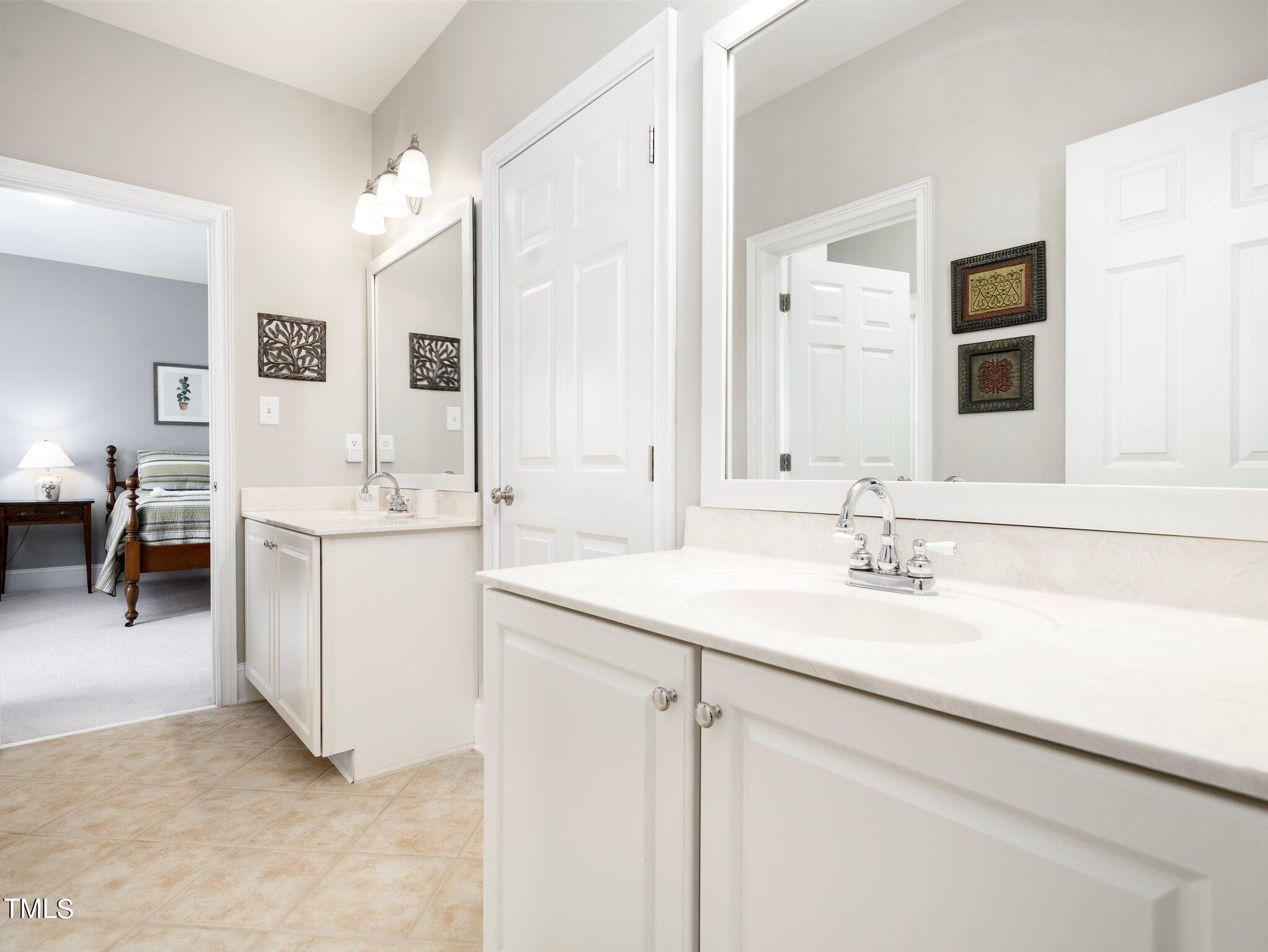 9713 Broadrun Drive Raleigh, NC 27617 - Photo 35 of 62 48-web-or-mls-9713 Broadrun-103