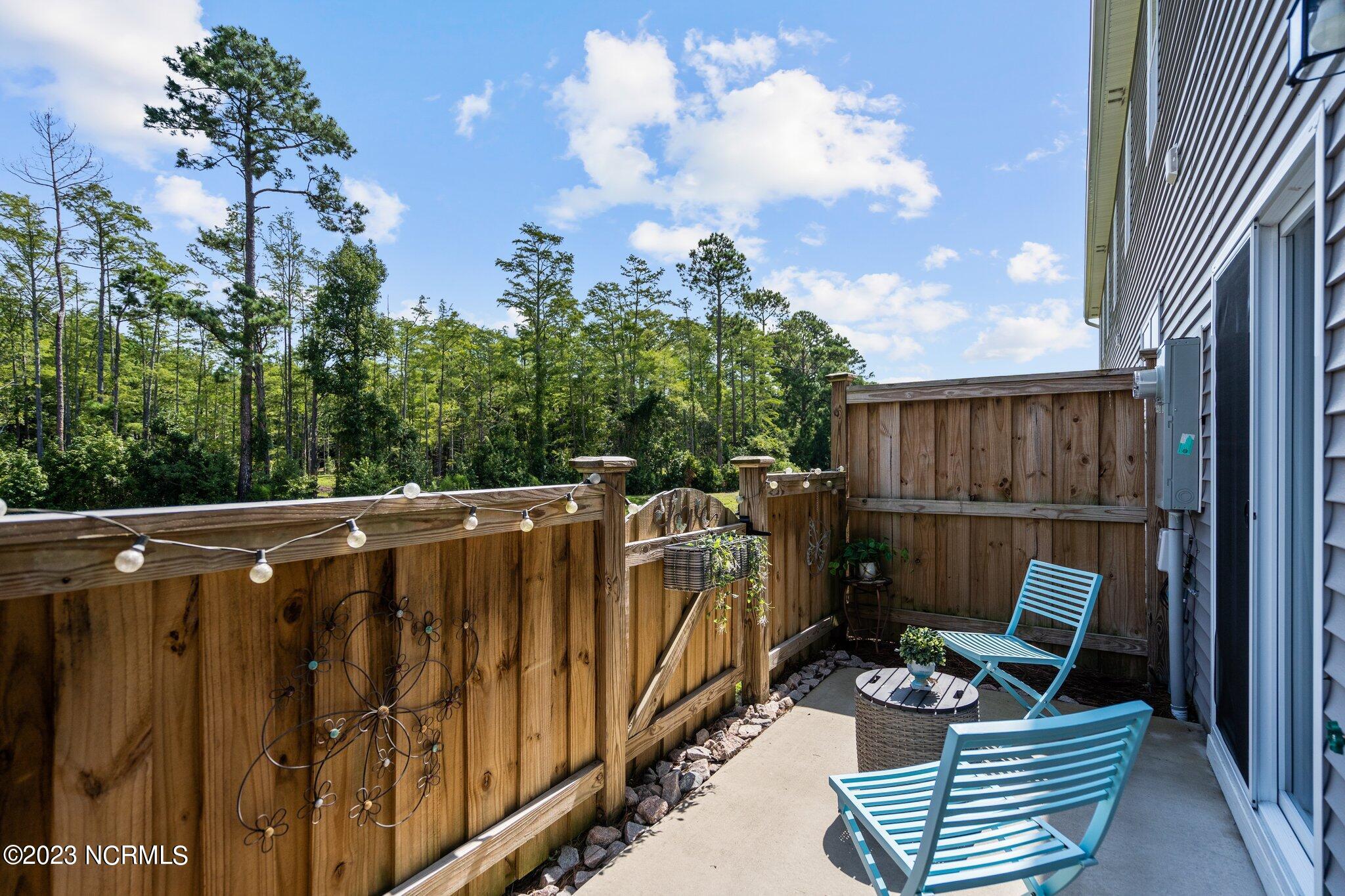 116 Aspen Road Hampstead, NC 28443 - Photo 27 of 40 51-web-or-mls-DSC04080