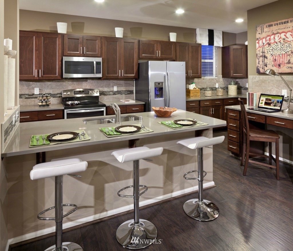 6600 High Point Drive Southwest, Unit 7 Seattle, WA 98126 - Photo 10 of 10 Gallery Image 10