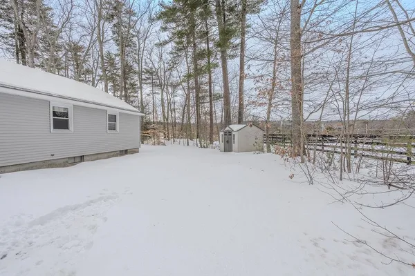 $425,000 | 1050 Dover Road, Epsom, NH 03234
