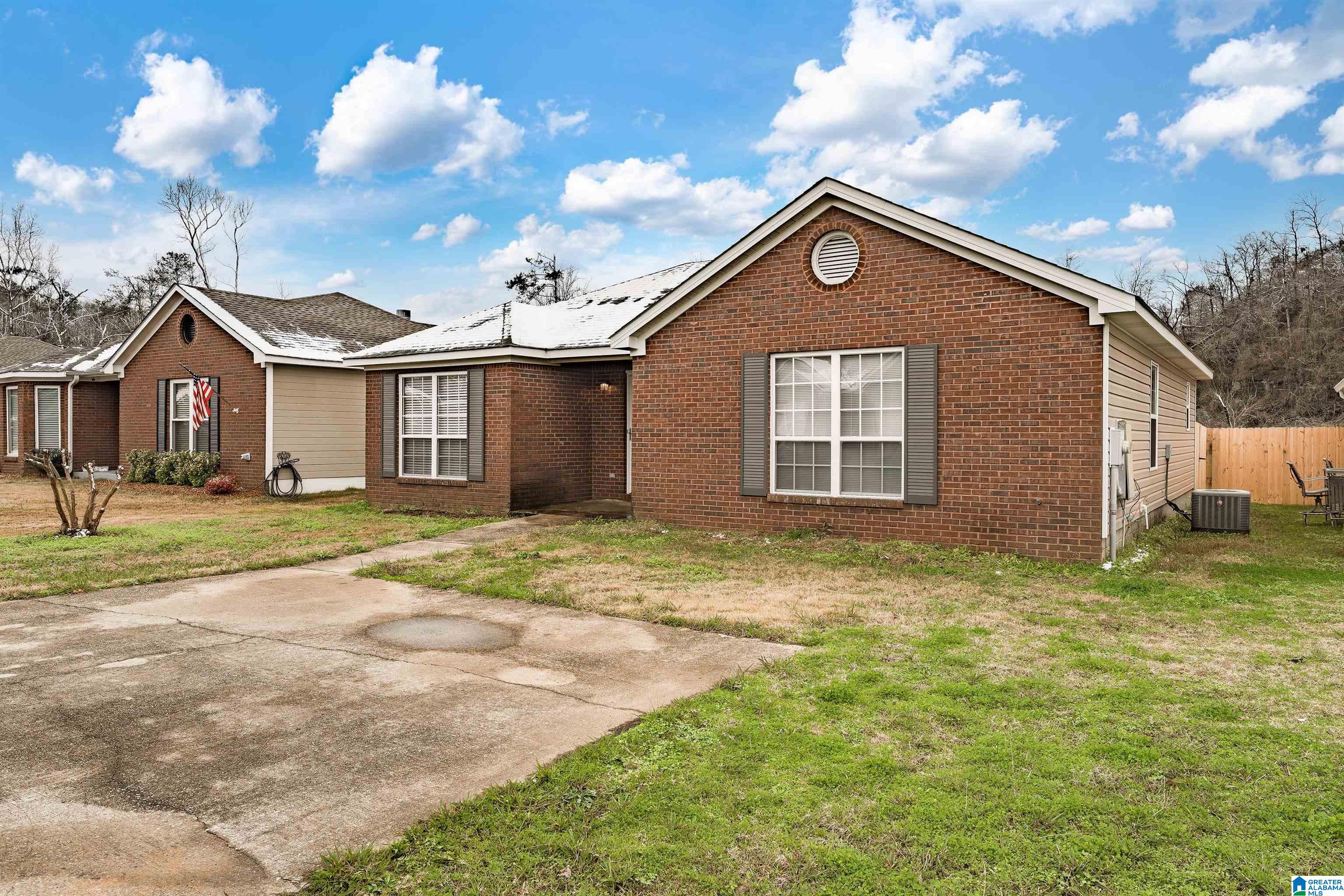 1041 Georgetown Lane Birmingham, AL 35217 - Photo 2 of 23