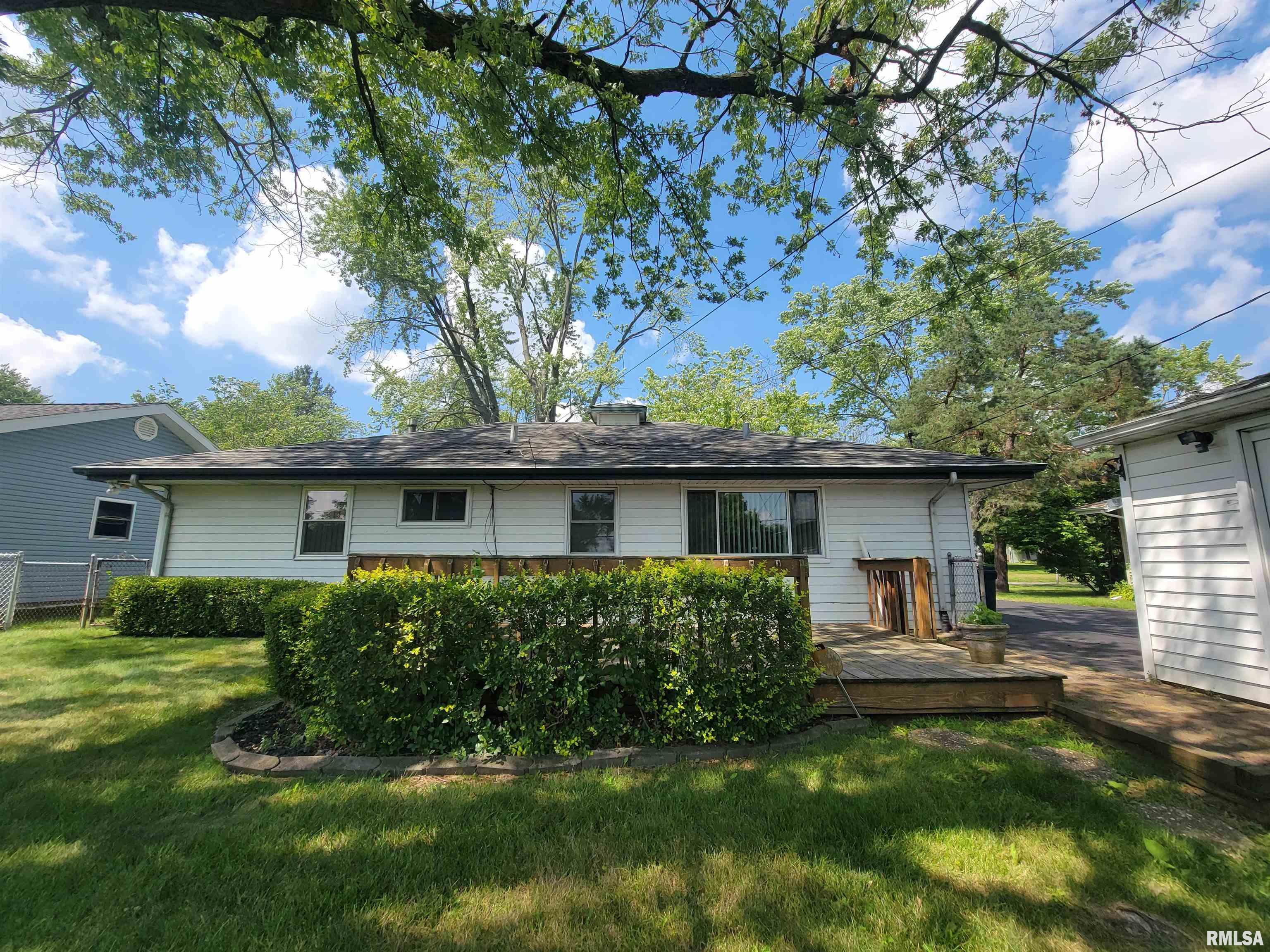 5602 North Hamilton Road Peoria, IL 61614 - Photo 3 of 20 Gallery Image 3