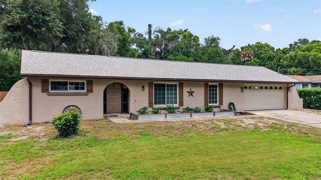 1915 Spring Lake Road Fruitland Park, FL 34731 - Photo 1 of 34 Gallery Image 1