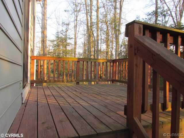 5616 Chatmoss Road Midlothian, VA 23112 - Photo 17 of 19 Patio/Deck