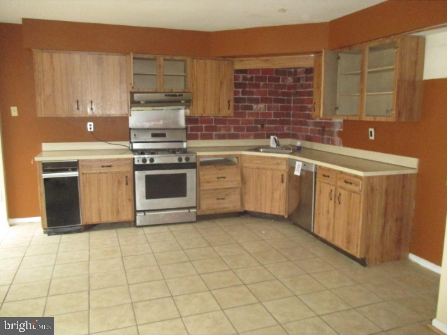 16 Del Sol Place Sicklerville, NJ 08081 - Photo 5 of 17