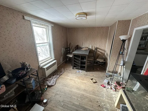 $44,900 | 37 Howard Avenue, Malone, NY 12953