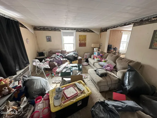 $44,900 | 37 Howard Avenue, Malone, NY 12953