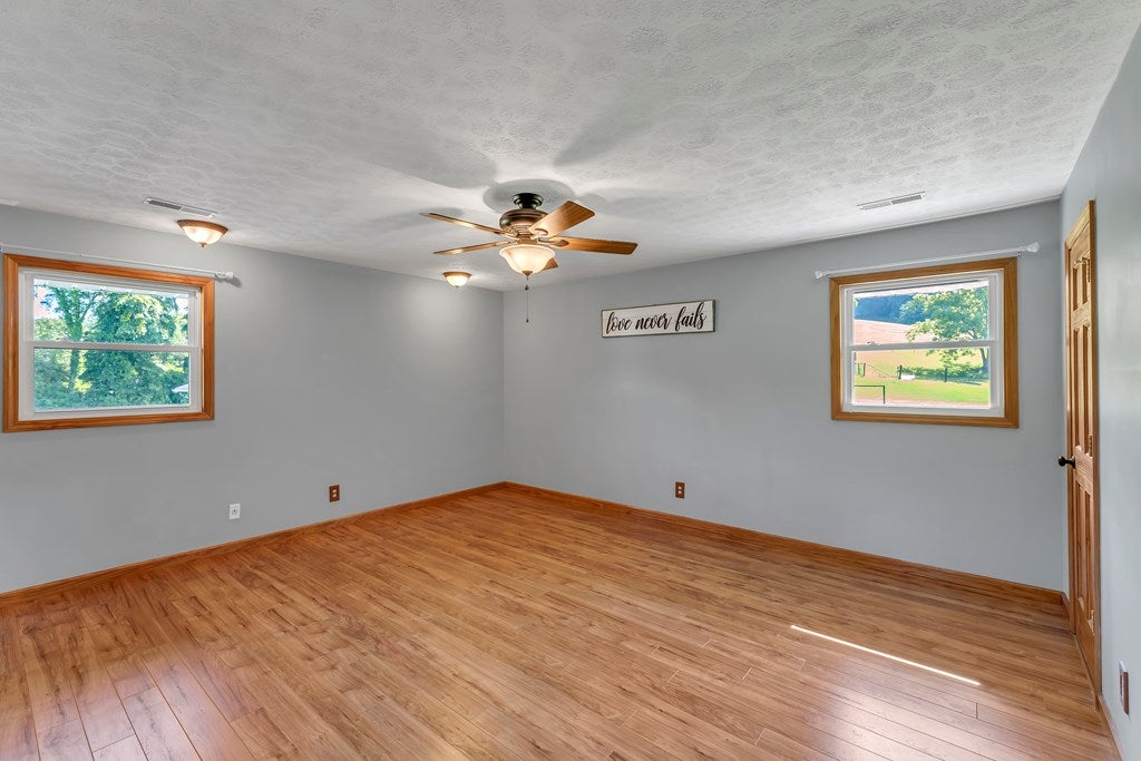 4035 Gatewood Road Fayetteville, WV 25840 - Photo 51 of 75 Gallery Image 51