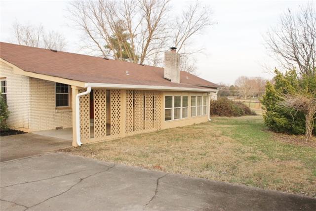 1381 Harrison Road Murfreesboro, TN 37128 - Photo 3 of 15