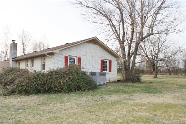 1381 Harrison Road Murfreesboro, TN 37128 - Photo 4 of 15