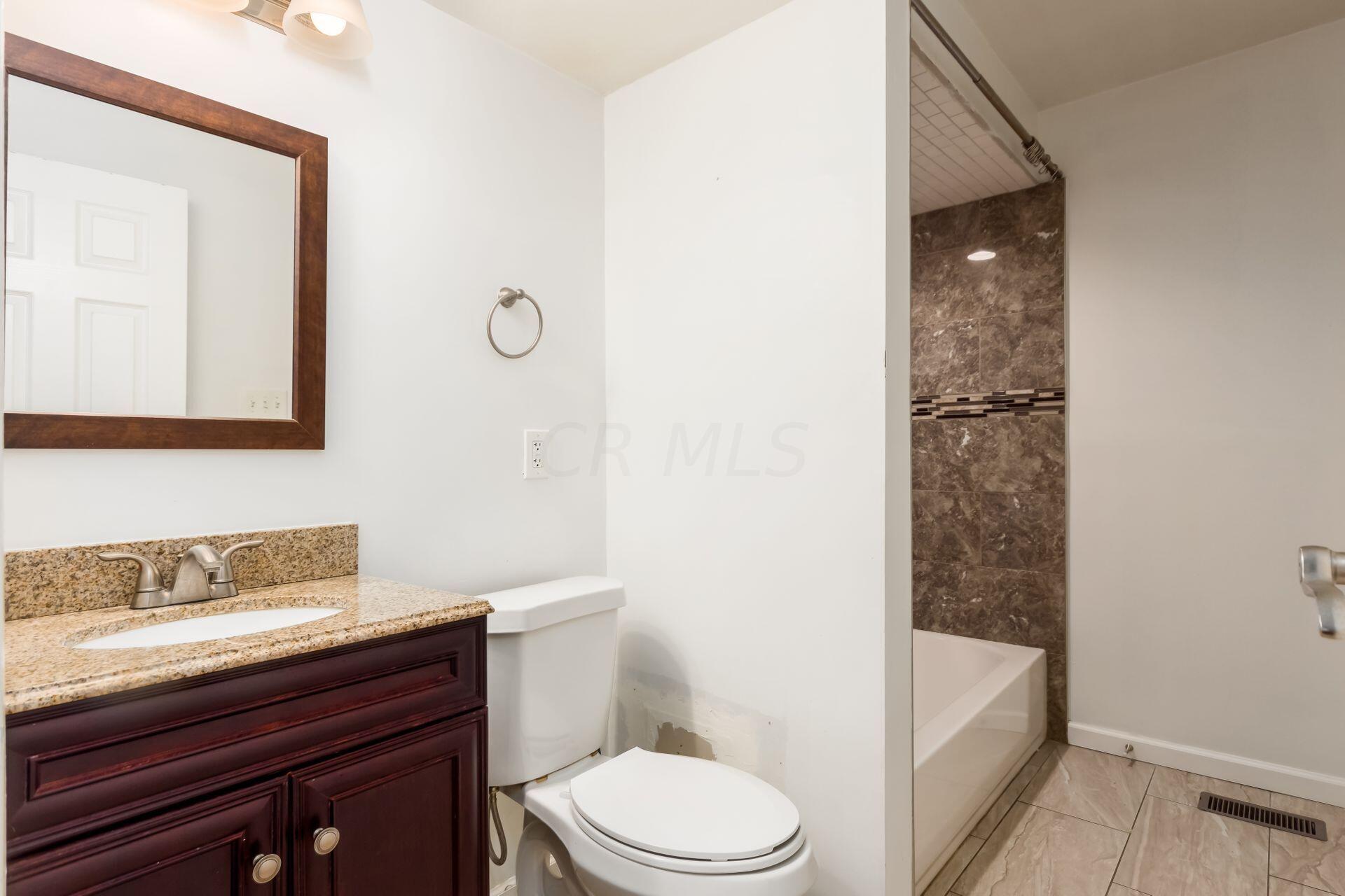 1775 Quigley Road Columbus, OH 43227 - Photo 25 of 33 028_a3342d89_X1775QUIGLEY-053