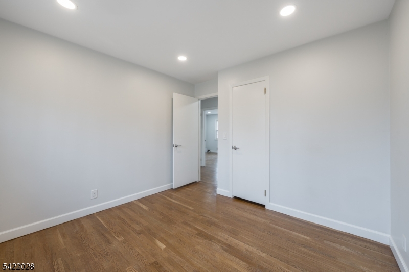 6 Windsor Way Berkeley Heights, NJ 07922 - Photo 25 of 36 a view of an empty room