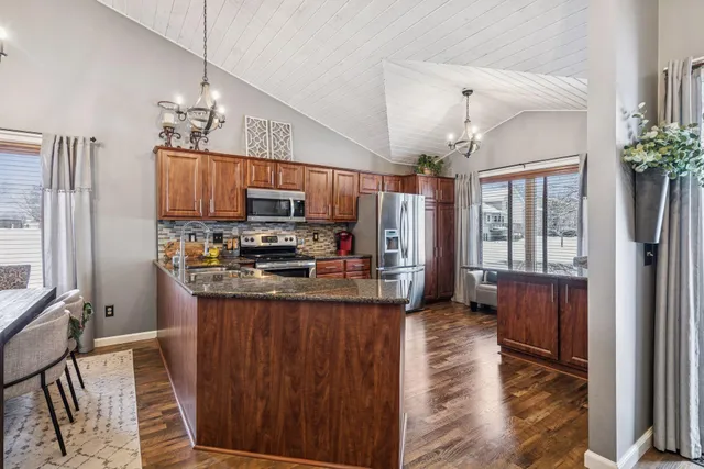 $429,000 | 15639 Crocus Avenue West, Rosemount, MN 55068