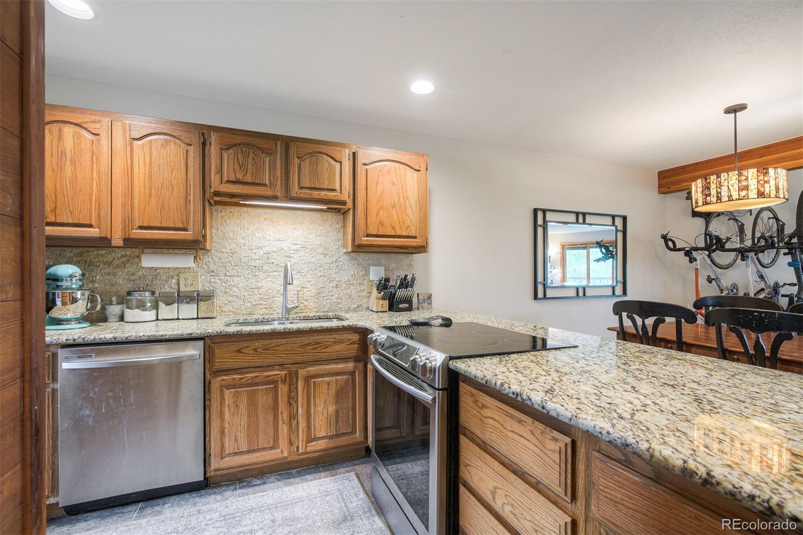9460 Ryan Gulch Road, Unit 9461 Silverthorne, CO 80498 - Photo 5 of 36