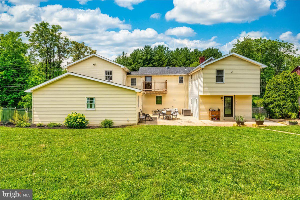 11 Mt Hebron Road Keedysville, MD 21756 - Photo 76 of 94