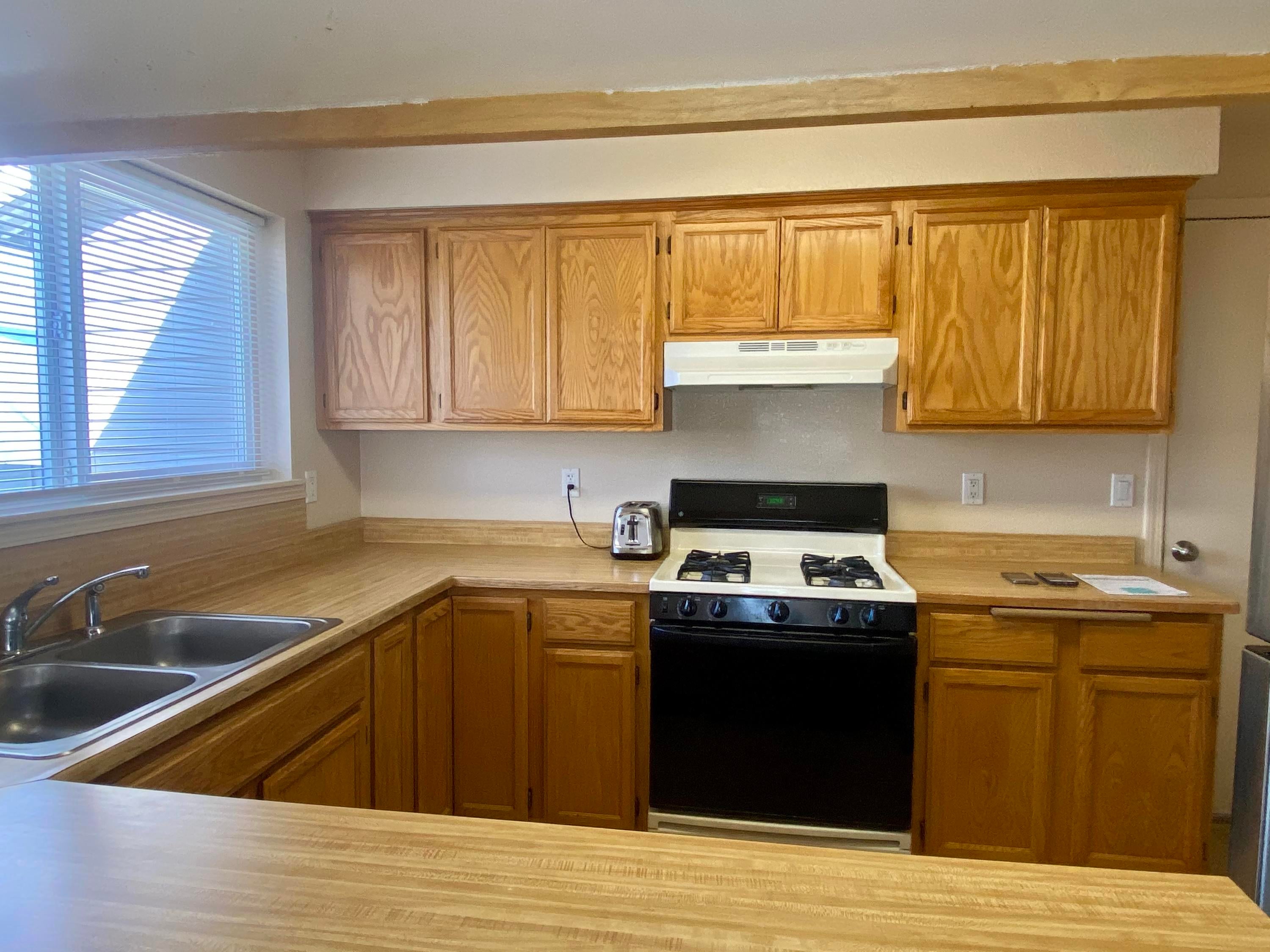 728 Tami Road Grants Pass, OR 97526 - Photo 12 of 29 IMG-0628