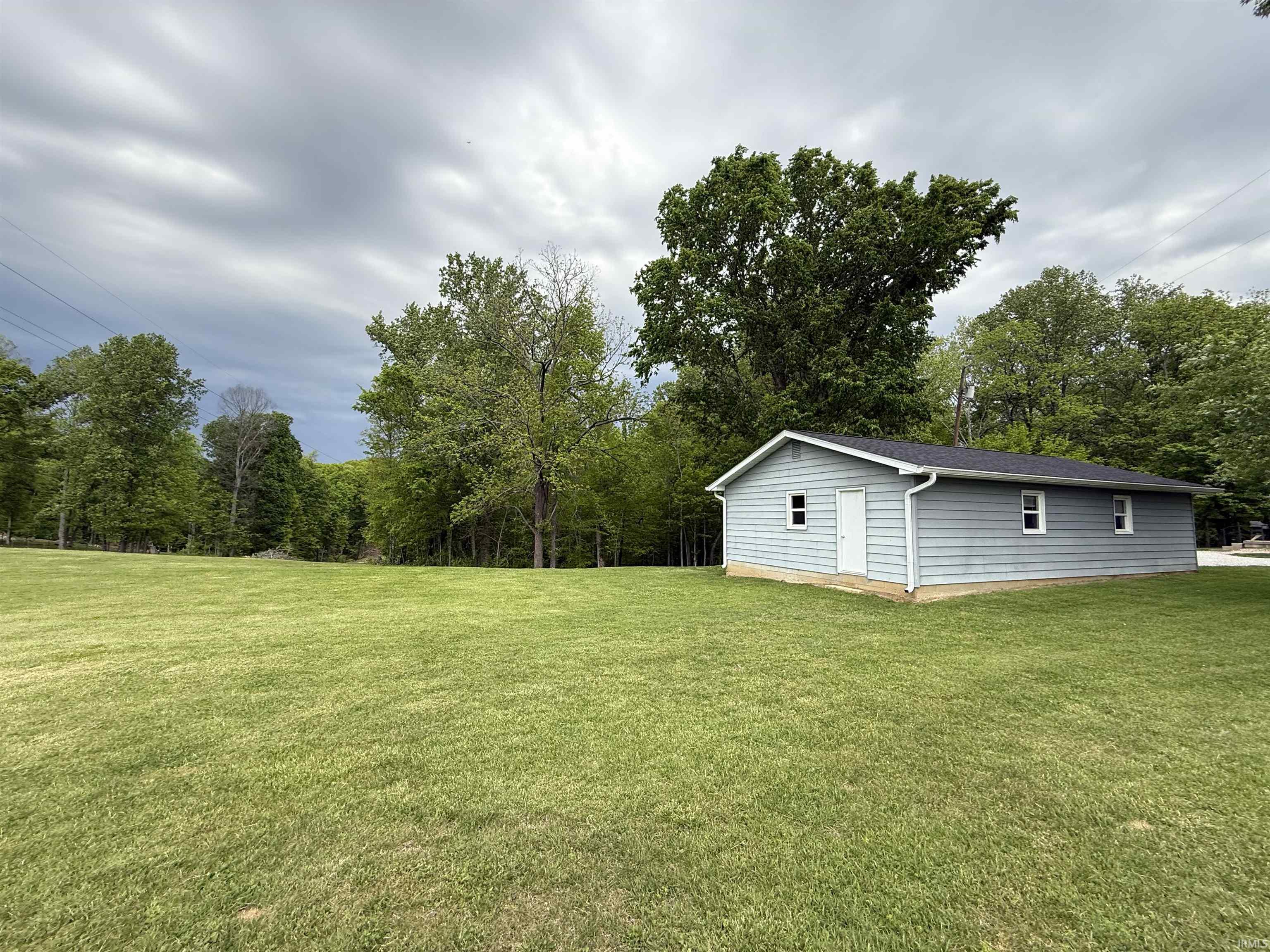 8610 South Gore Road Bloomington, IN 47403 - Photo 27 of 29