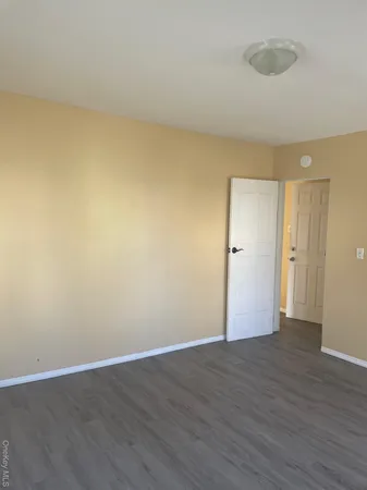 $1,800 | 44 Broad Street, Middletown, NY 10940