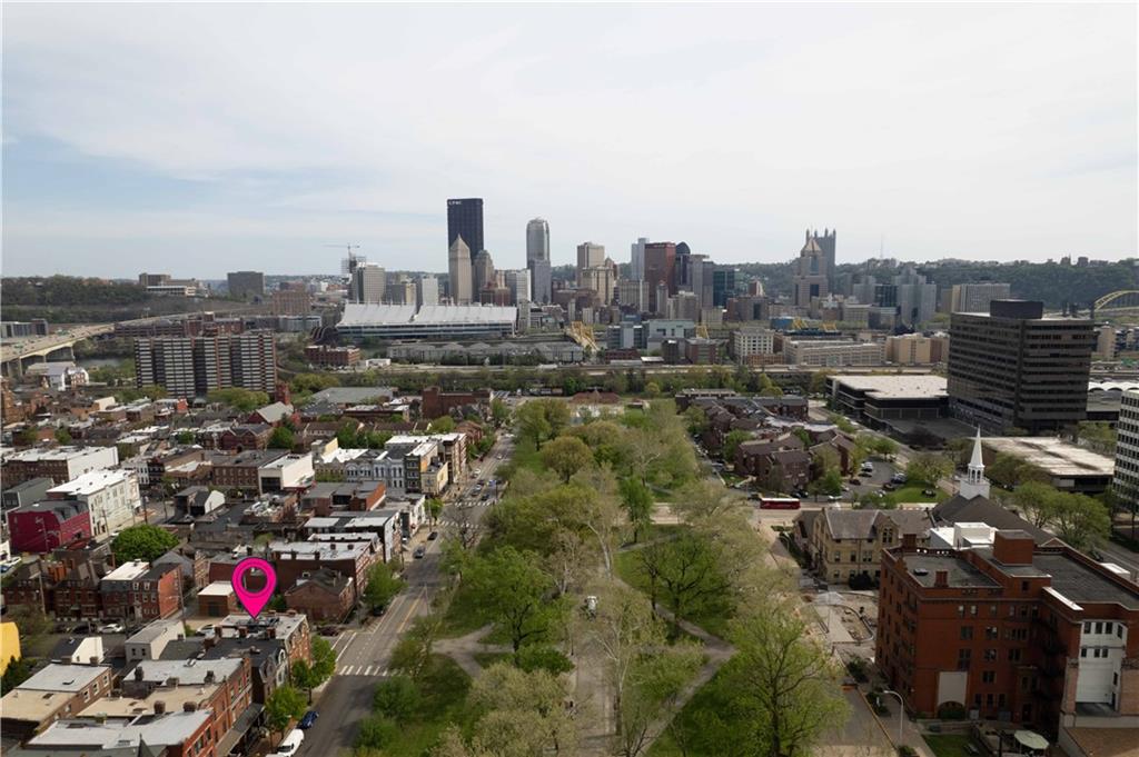 712 Cedar Avenue Pittsburgh, PA 15212 - Photo 11 of 25 a view of a city with tall buildings