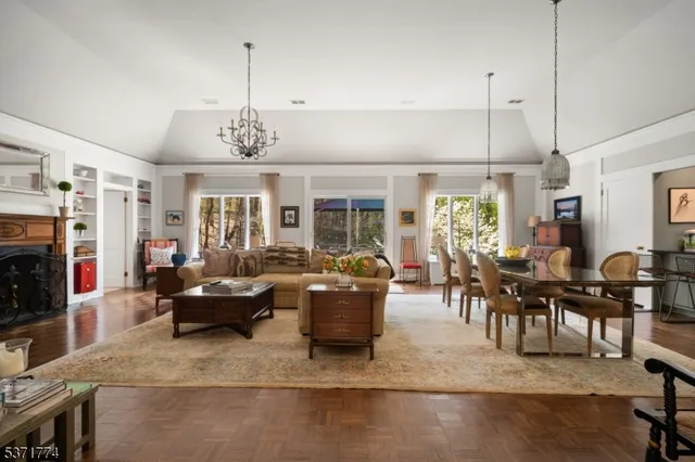 $1,595,000 | 50 Hidden Valley Road, Far Hills, NJ 07931