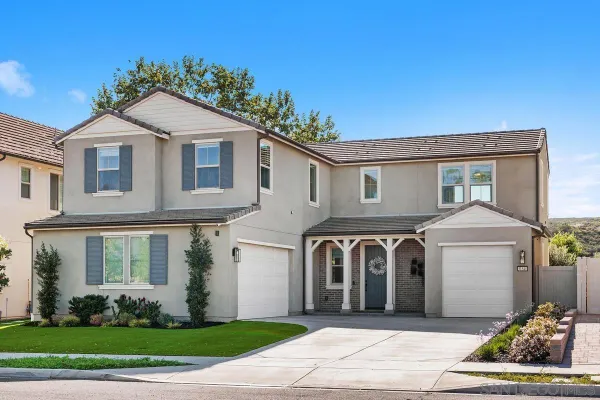$1,049,000 | 31540 Calle De Las Rosas, Bonsall, CA 92003