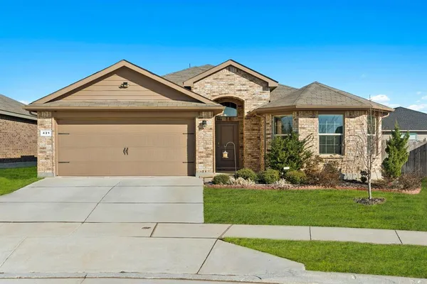 $2,200 | 421 Houndstooth Drive, Fort Worth, TX 76131