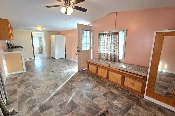 $119,900 | 229 Miller Street, Unit E6, Ludlow, MA 01056