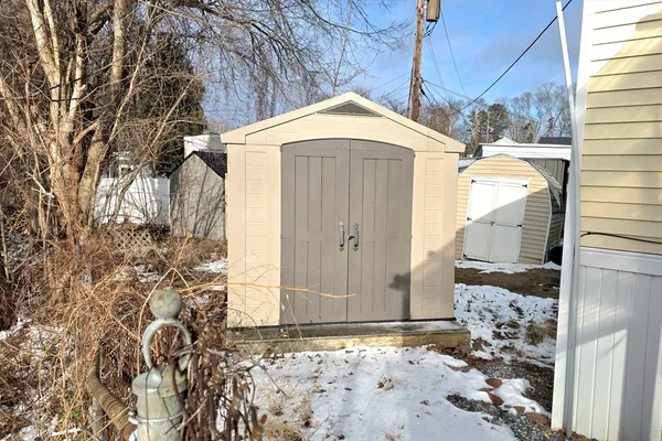 $119,900 | 229 Miller Street, Unit E6, Ludlow, MA 01056