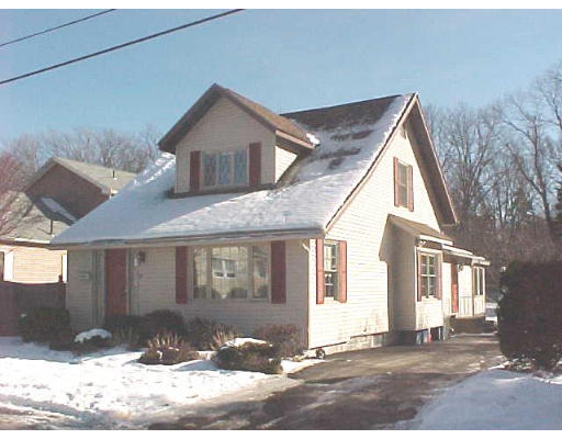 58 Rolfe Avenue Shrewsbury, MA 01545 - Photo 1 of 9 Gallery Image 1