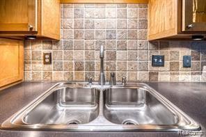 527 East University Drive, Unit 1108 Rochester, MI 48307 - Photo 5 of 15