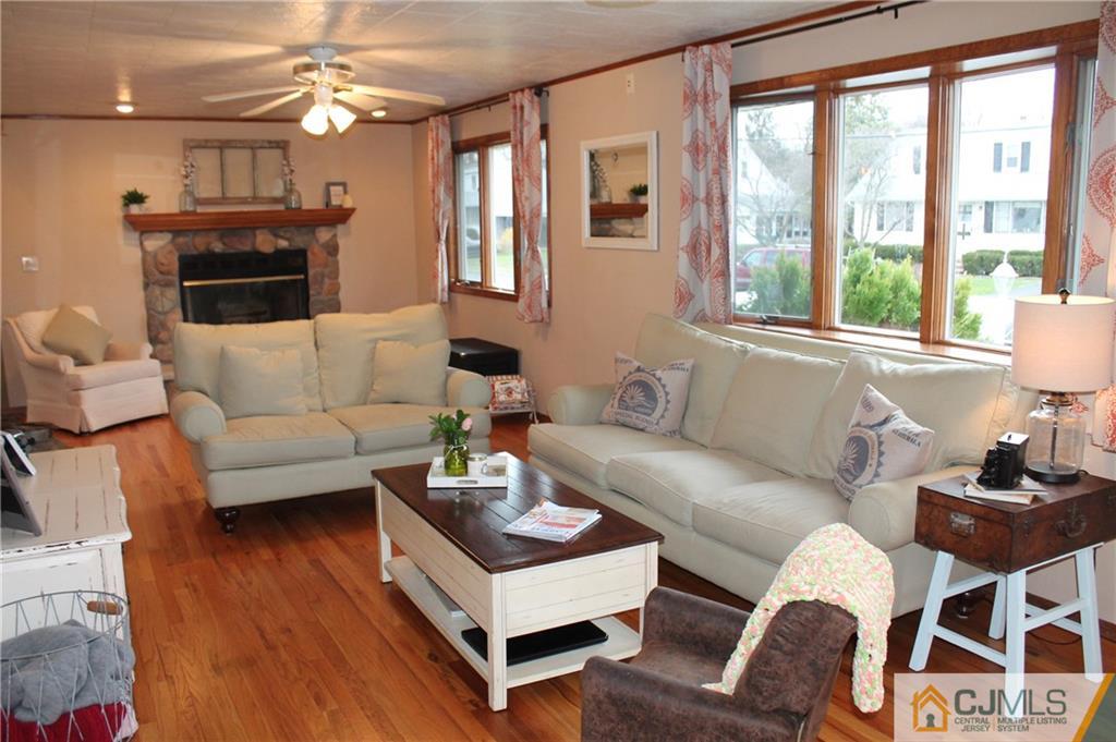 19 Piersoll Road Old Bridge, NJ 08857 - Photo 5 of 25 Gallery Image 5