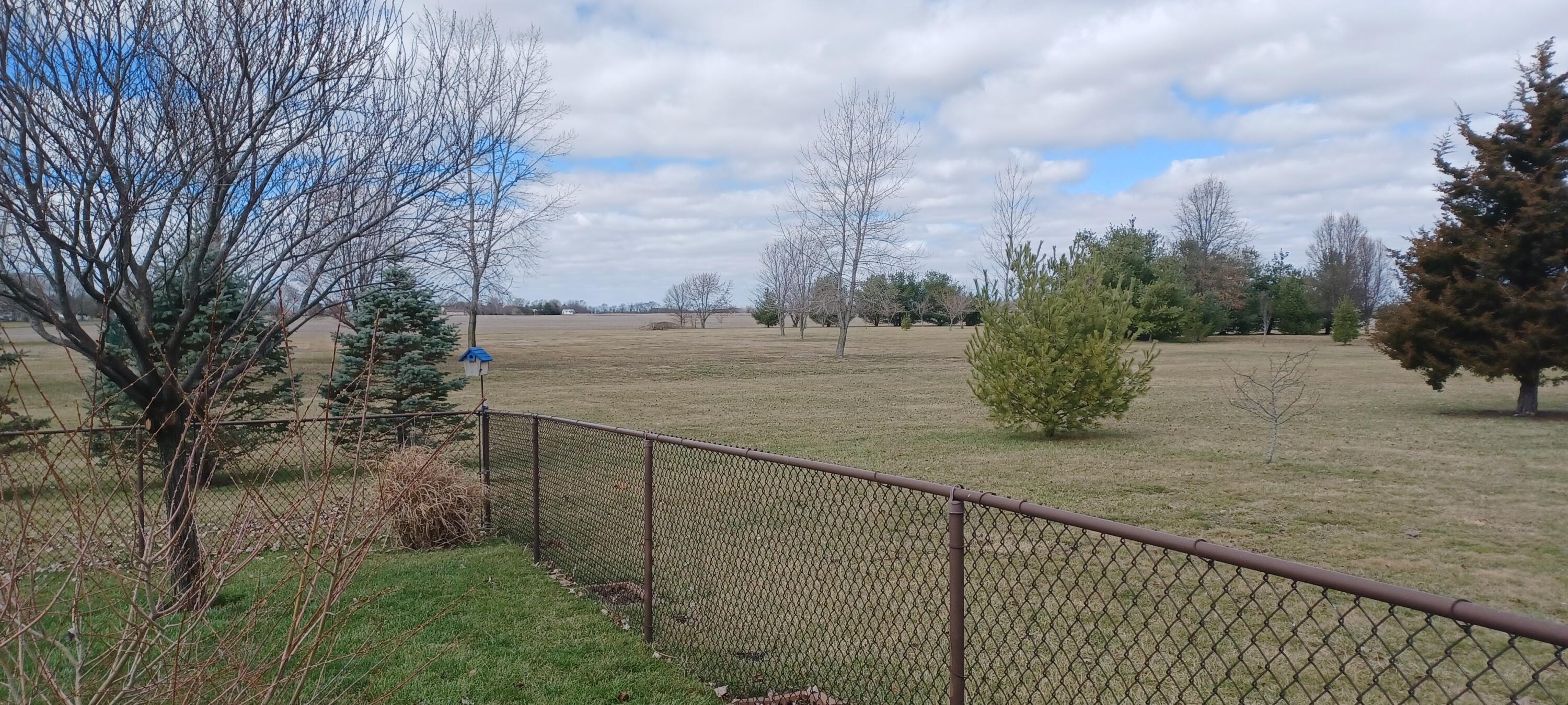 15397 Gibson Road Ashville, OH 43103 - Photo 6 of 19 R1 (6)