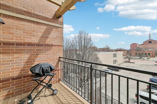 $350,000 | 625 East Mifflin Street, Unit 309, Madison, WI 53703