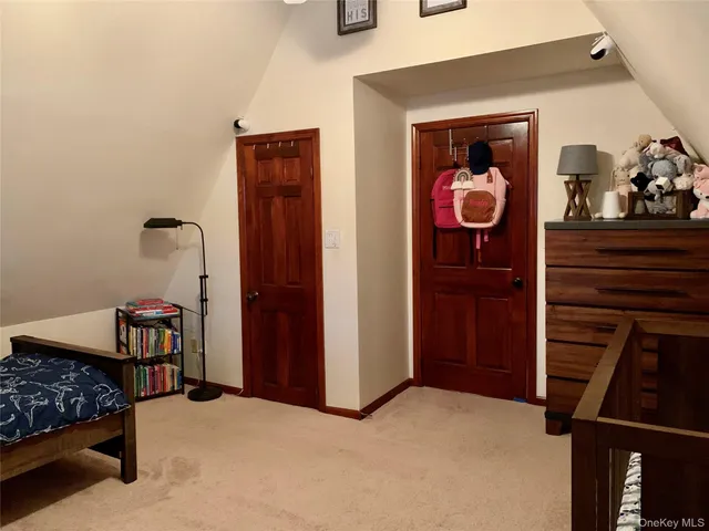 $2,600 | 1 Library Road, Tuxedo Park, NY 10987