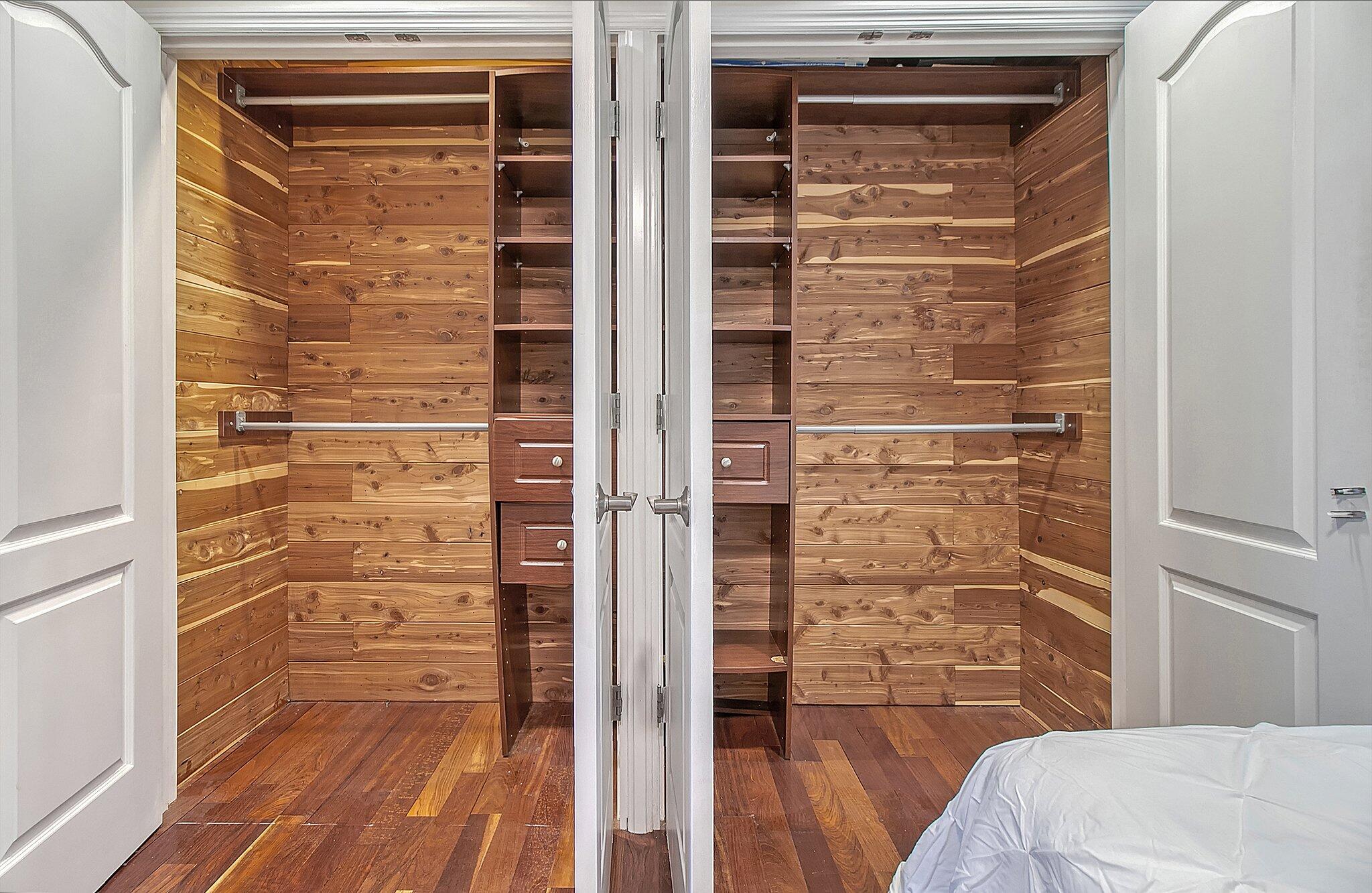 1058 Starboard Road Charleston, SC 29412 - Photo 28 of 49 CREM_1058 Starboard Rd - FROG closet