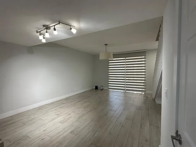 $2,850 | 1394 Barcelona Way, Fort Lauderdale, FL 33327