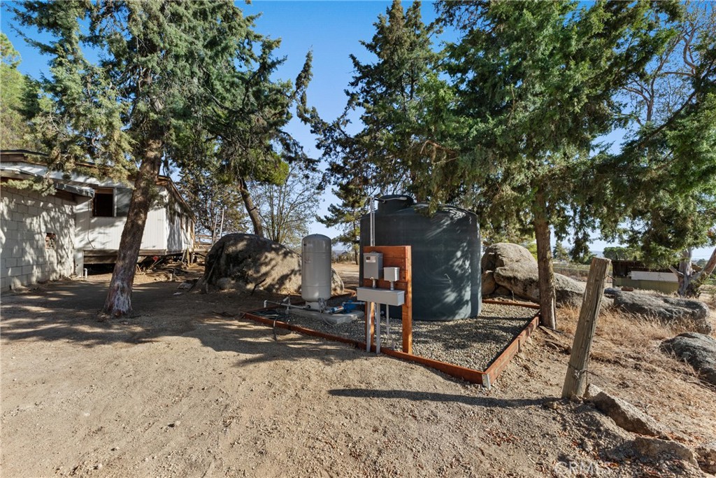32305 Red Mountain Road Hemet, CA 92544 - Photo 51 of 63 Gallery Image 51