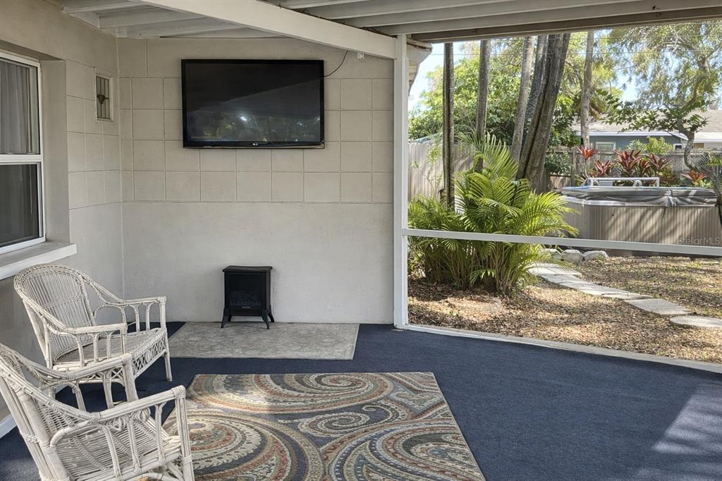10627 105th Street Largo, FL 33773 - Photo 8 of 18