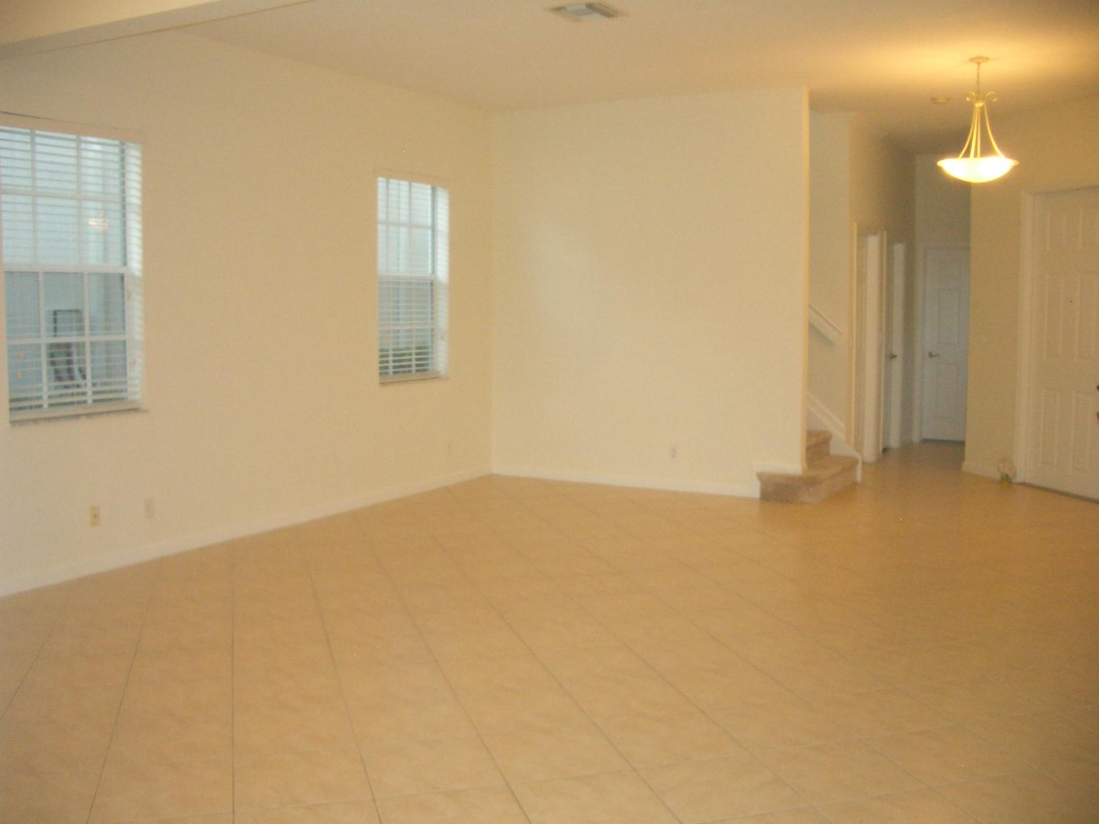 182 Via Catalunha Jupiter, FL 33458 - Photo 20 of 39 CIMG6257
