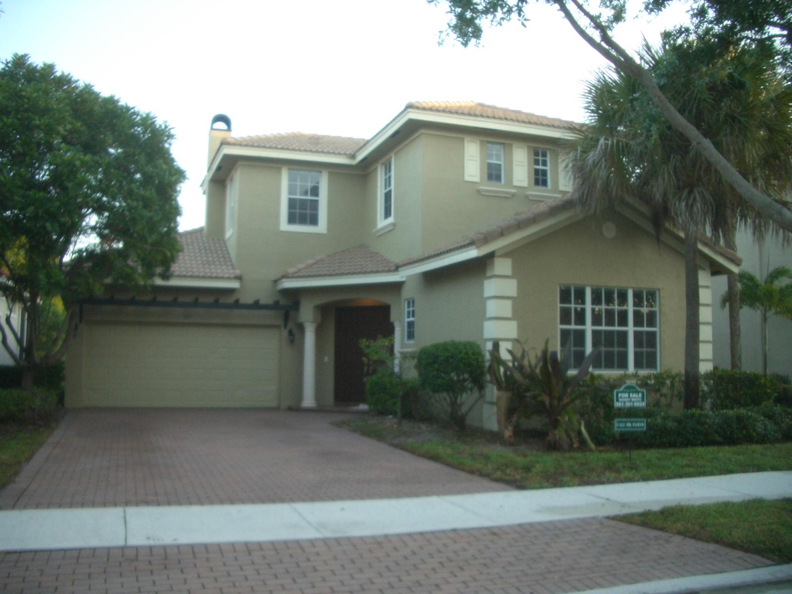 182 Via Catalunha Jupiter, FL 33458 - Photo 2 of 39 CIMG6239